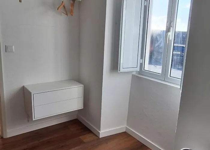 Refugio Mares Ponta Delgada